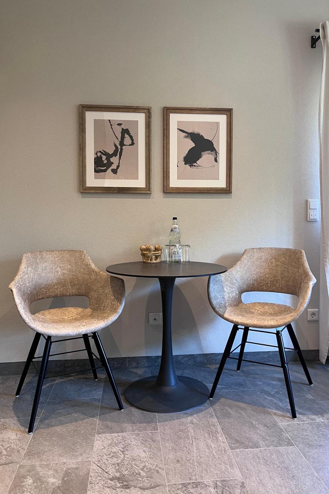Ferienwohnung Seckenheim - Stilvoll Uebernachten Zwischen Mannheim Und Heidelberg Ideal Fuer Kurztrips Exterior foto