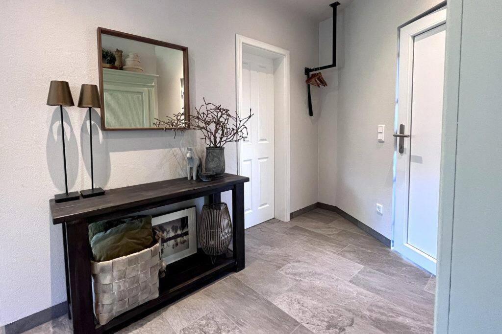 Ferienwohnung Seckenheim - Stilvoll Uebernachten Zwischen Mannheim Und Heidelberg Ideal Fuer Kurztrips Exterior foto